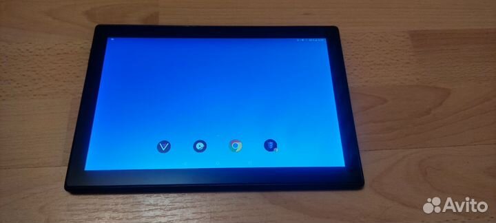 Планшет Lenovo Tab 4 TB-X304L
