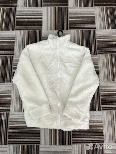 Белая флисовая кофта(шерпа)