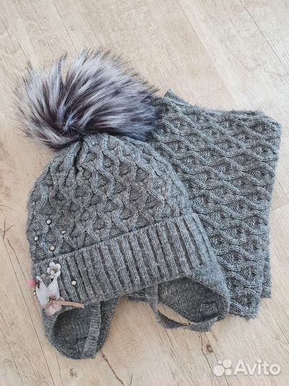 Комплект шапка и снуд для девочки