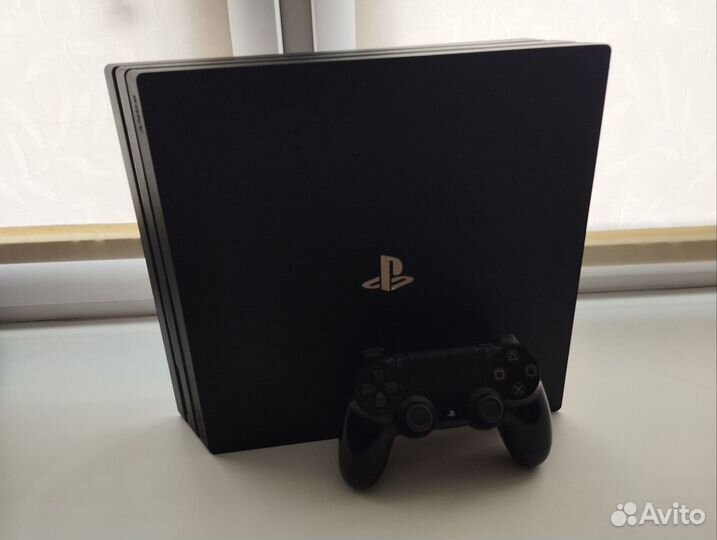 Игровая приставка PlayStation 4 Pro