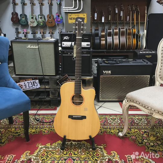 Акустическая гитара Tyma TD-5C + аксессуары