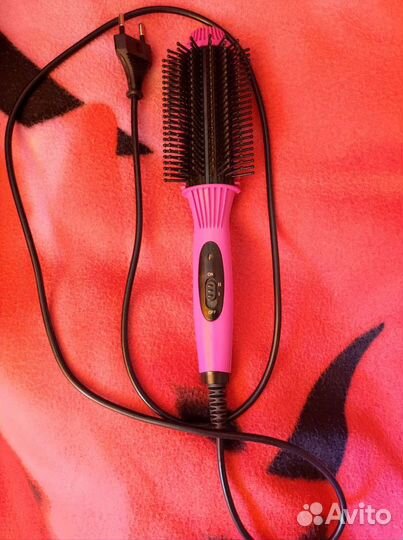 Расческа-выпрямитель