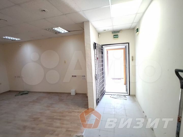 Помещение с отдельным входом в здание Сбера, 75 м²