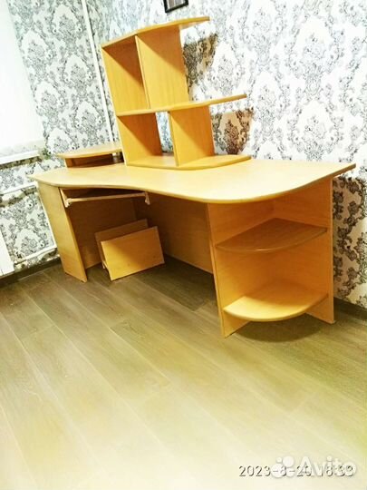 Мебельная стенка стенка со столом