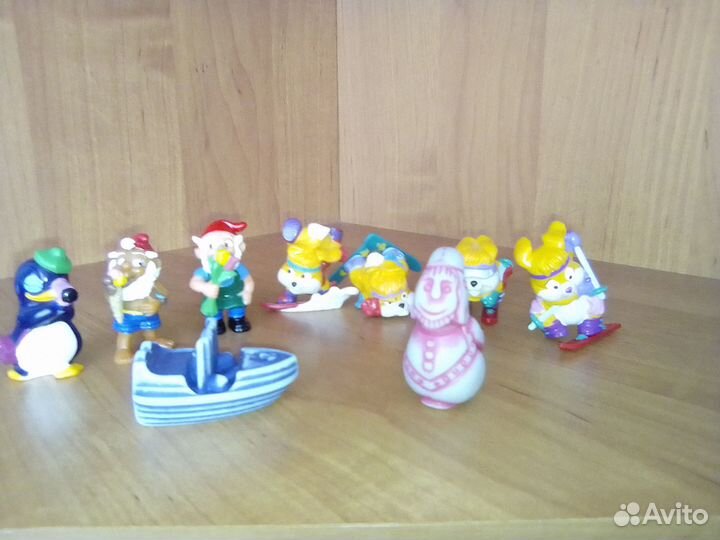 Игрушки из киндера 90х