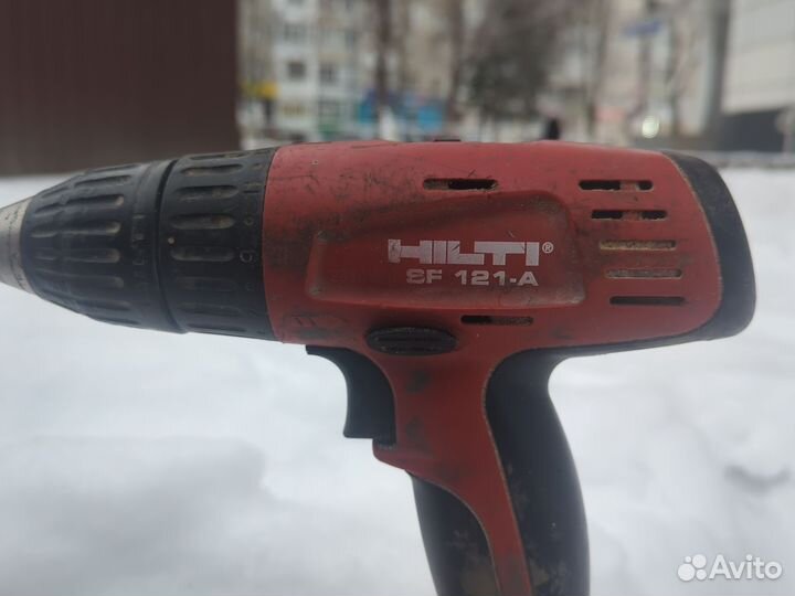 Шуруповерт Hilti