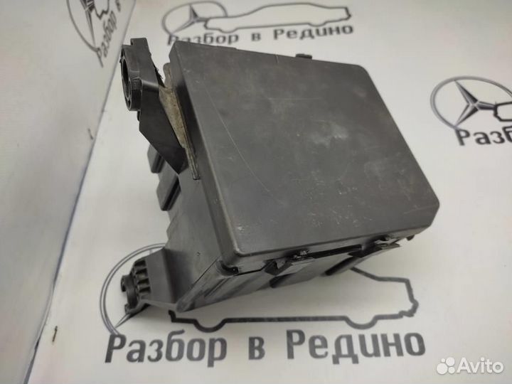 Блок предохранителей w470 X-class 642.889 2019