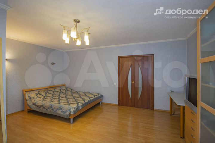 4-к. квартира, 152,4 м², 15/17 эт.
