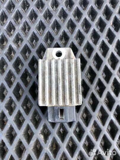 Реле-регулятор напряжения Honda Lead 50/90