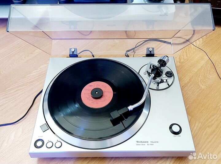 Проигрыватель винила Technics SL-1501 Япония