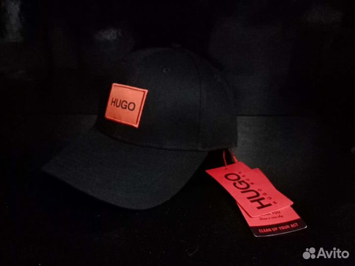 Кепка, бейсболка hugo