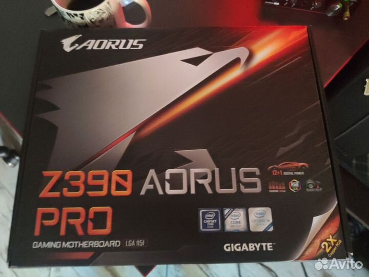 Материнская плата Gigabyte Aorus z390 pro