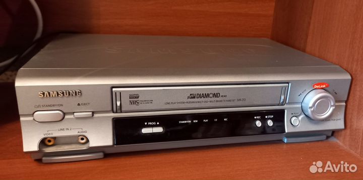 Видеомагнитофон Samsung SVR-253