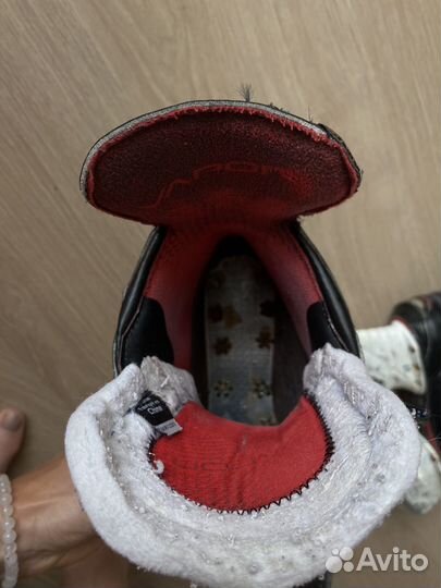 Коньки Bayer vapor 1x