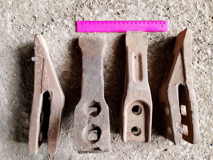 Зуб ковша эо 2621/2626