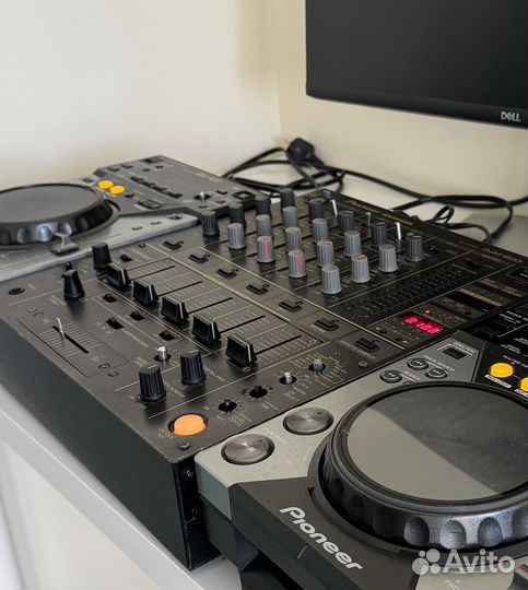 Pioneer djm 600 dj микшерный пульт