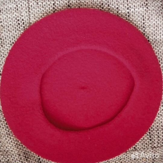 Берет женский