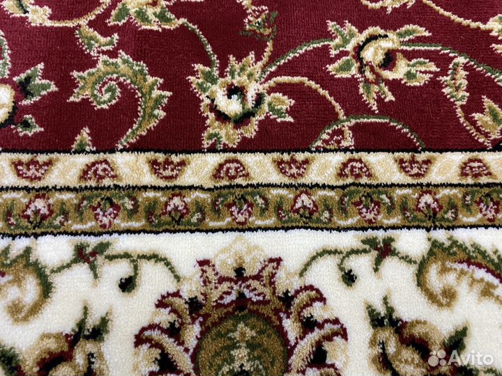 Ковер новый 200х500 классический