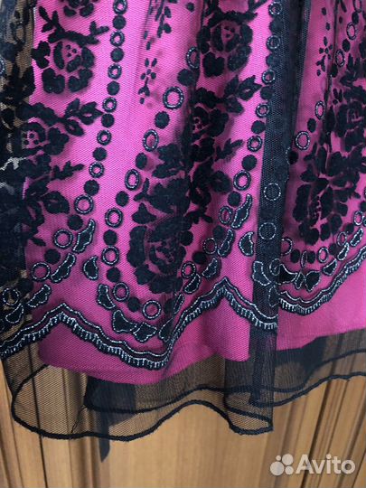 Красивое платье 44 S