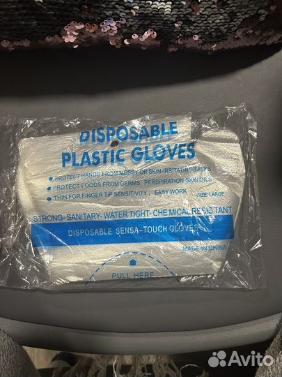 Перчатки одноразовые