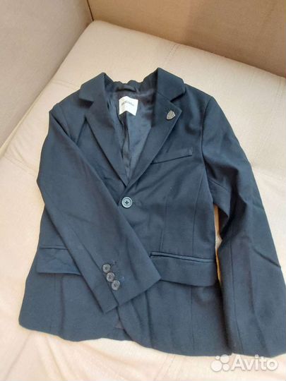Пиджак для мальчика 122