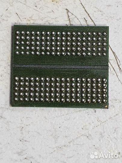 Чип (выполнен реболлинг) памяти Samsung 946