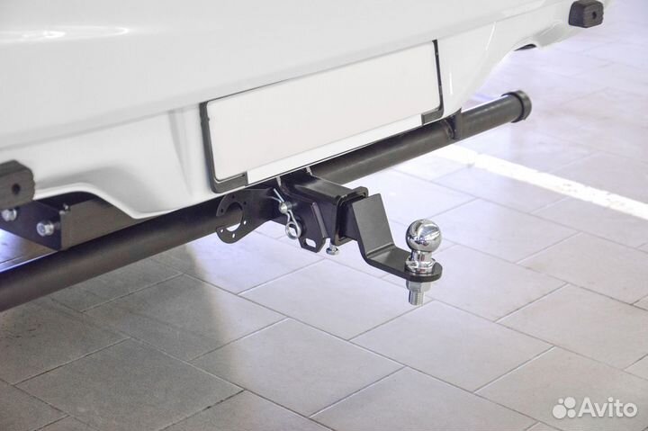 Тсу /съемный квадрат/ mitsubishi L200 2016