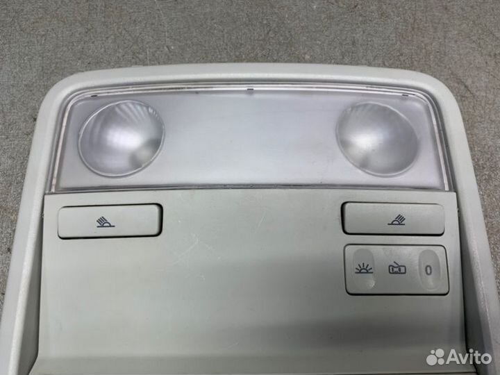 Плафон салона Volkswagen Golf MK6 1.2 CBZ 2011