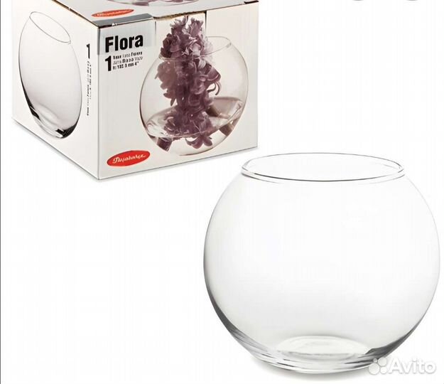 Стеклянные вазы, стаканы