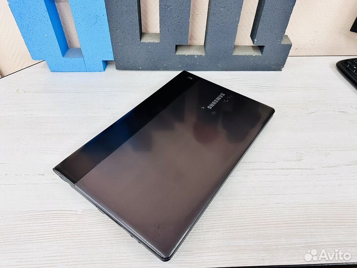 Мощный Нoутбук samsung core i5