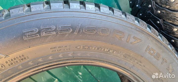 Nokian Tyres Hakkapeliitta 8 SUV 225/60 R17