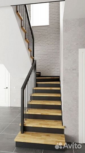 Лестница на второй этаж
