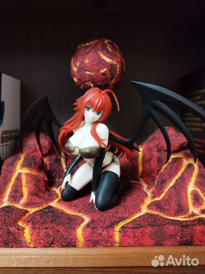 Аниме фигурка Хентай Гарпия 14 см с фоном 20*30