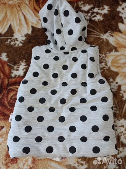 Жилетка-безрукавка для девочки