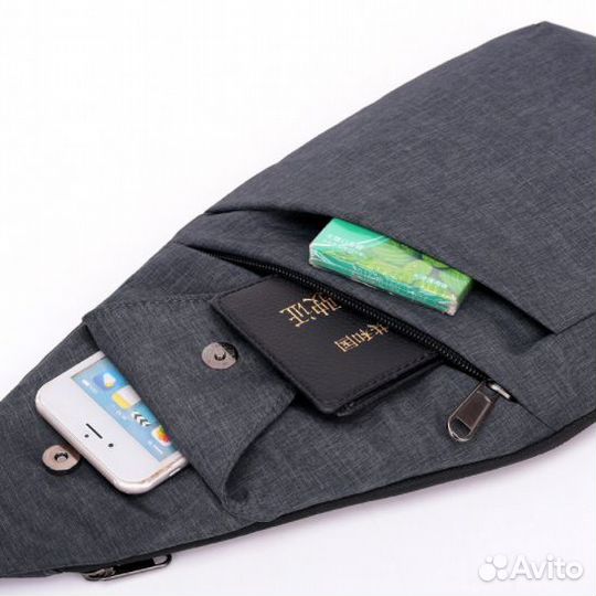 Спортивная тканеая мужская сумка