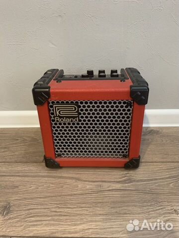 Комбик для электрогитары Roland micro Cube RED