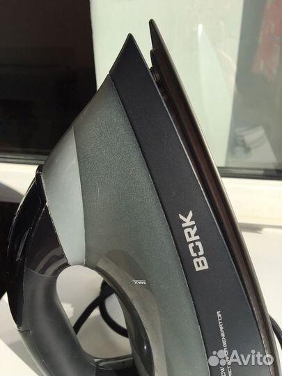 Утюг bork 1604, на запчасти или ремонт