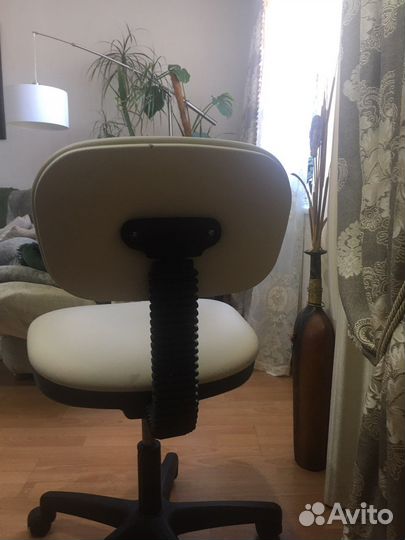 Компьютерное кресло