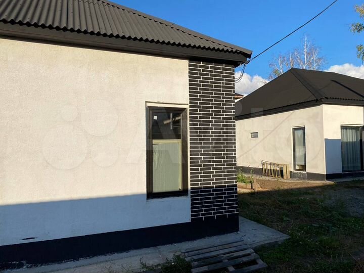 Дом 103 м² на участке 5 сот.