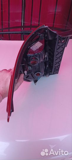 Задний стоп сигнал правый