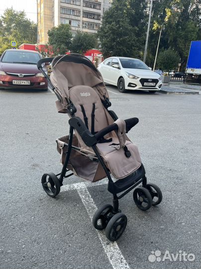 Прогулочная коляска babyton comfort бежевая