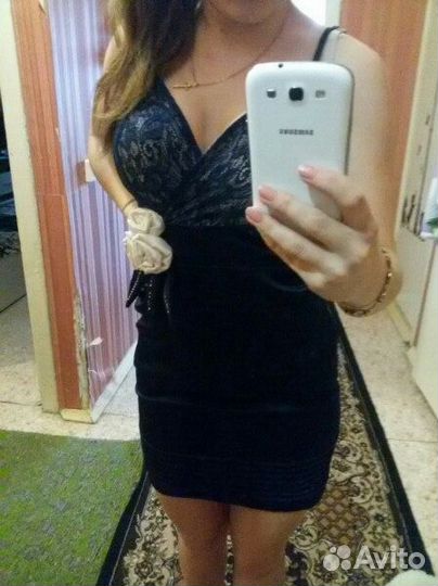 Синее платье