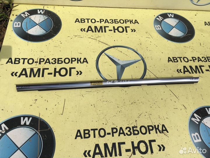 Mercedes W253 X253 молдинг стекла двери R зад