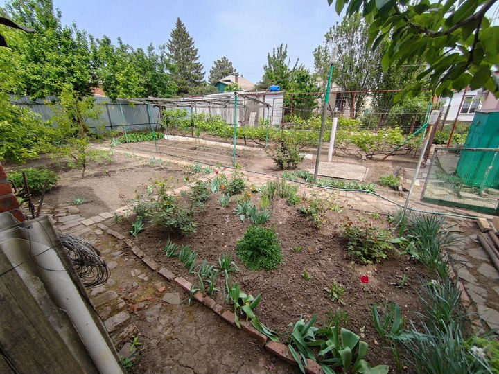 Дом 54 м² на участке 5 сот.