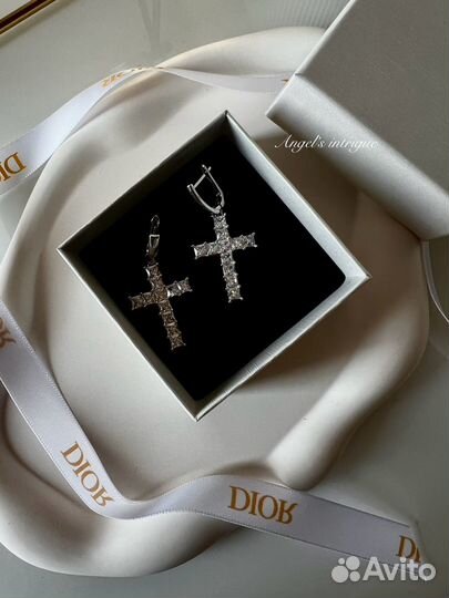 Серьги кресты