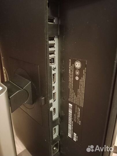 Монитор Dell 24
