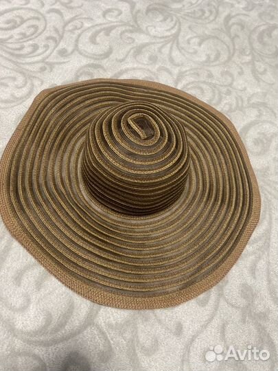Шляпка женская