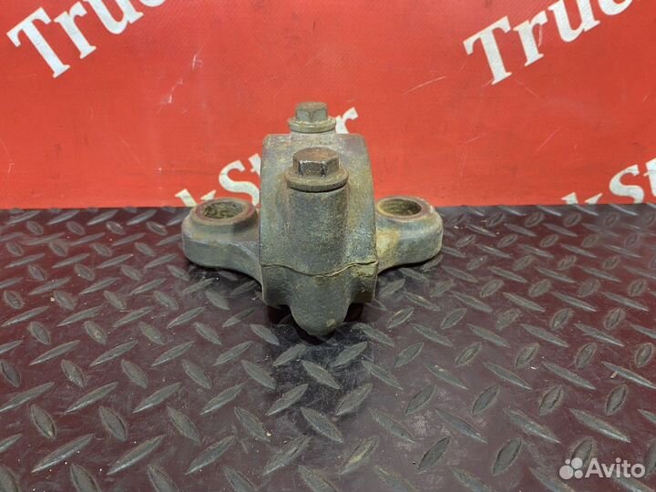 Кронштейн переднего стабилизатора Volvo FH