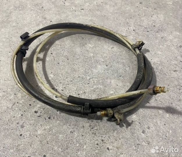 Трубка задняя Mercedes-Benz Viano W639 M112.951