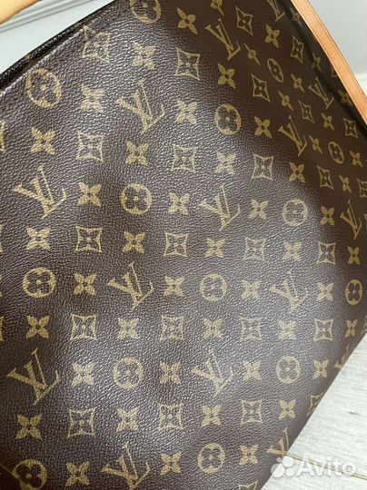 Сумка Louis Vuitton Artsy